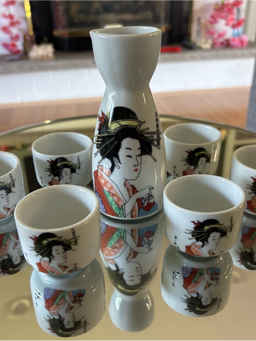 Porcelain Geisha Sake Set - White and Multicolor